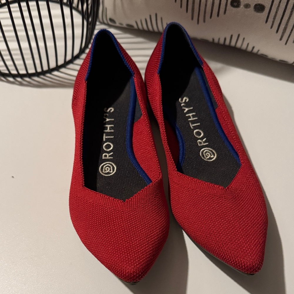 Rothy's Red Pointed Knit Ballet Flats